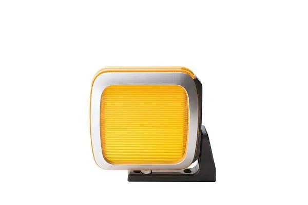 Акция от «Марди»: при покупке ворот — сигнальная лампа в подарок!